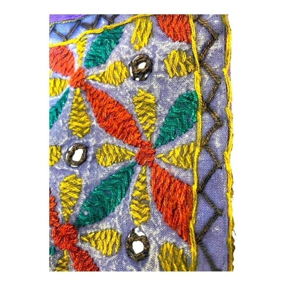 Bohemian Fabric Crossbody Tie Bag 16.75 x13.75X 1" Pattern Fabric Color - Picture 2 of 6